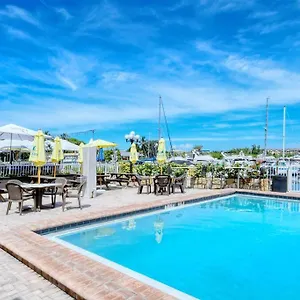 https://waterfront-pool-tiki-bar-grill-gym-location.hotelstampa.org